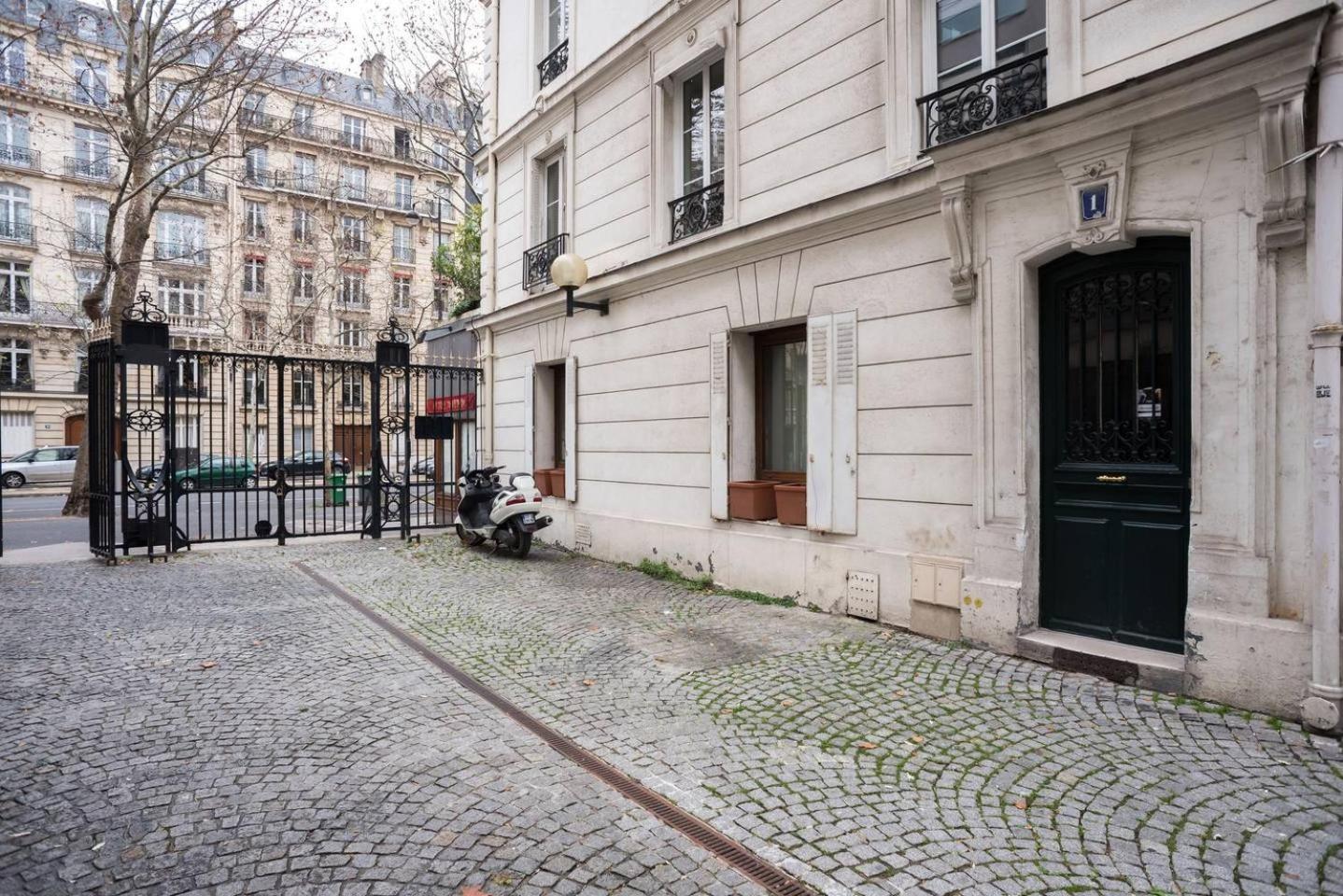 Guestready - Magnifique Studio Near Eiffel Tower Apartment Paris Bagian luar foto